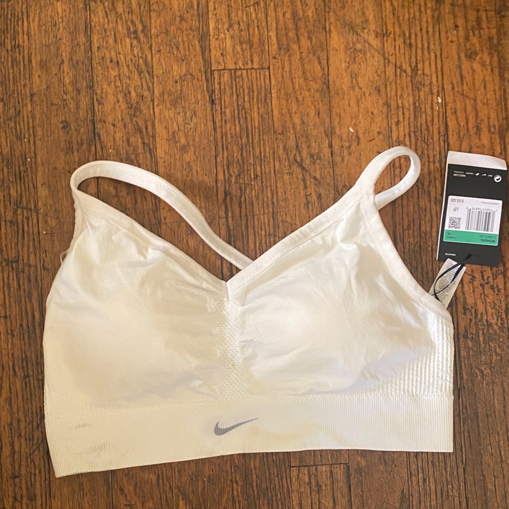 Nike Women's Cream Sports Bra
